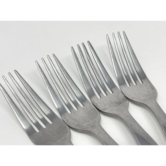 ONEIDA TERESA Stainless Steel Satin Dinner Forks 8.25” Set Of 4 Discontinued - Picture 3 of 5